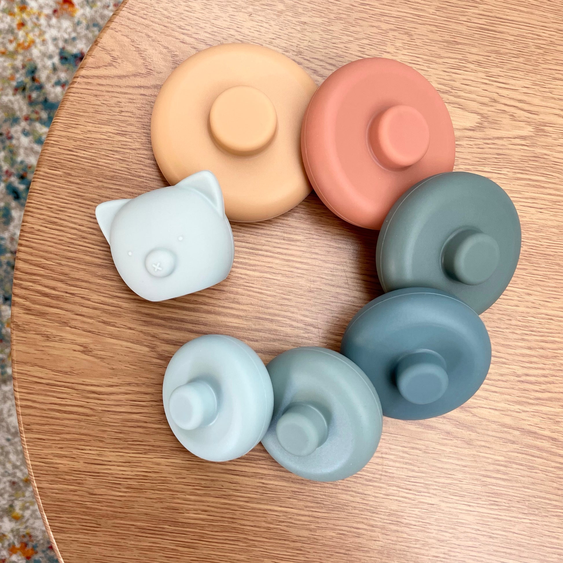 Animal Head Stackers image 1