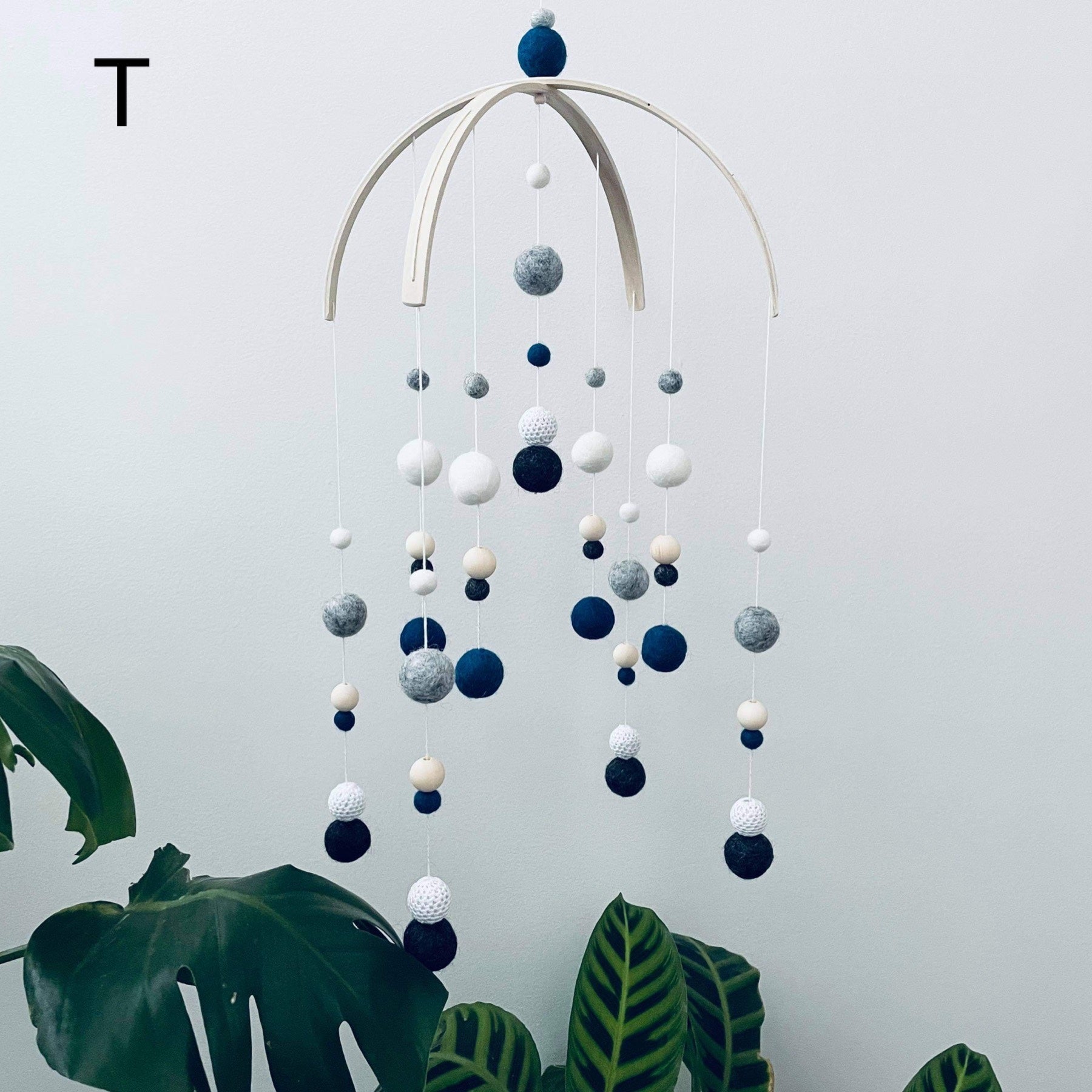 Deluxe Baby Mobile image 20