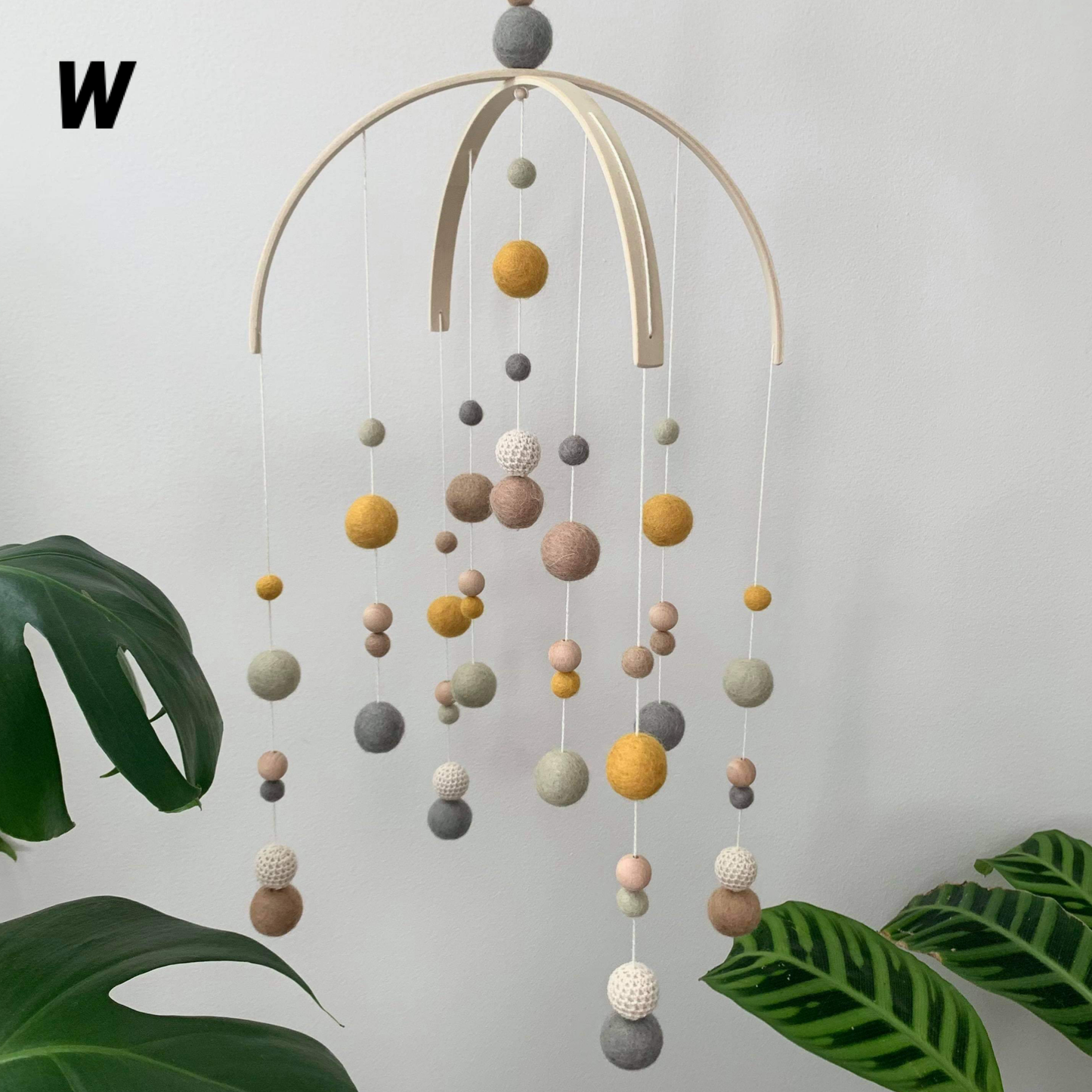 Deluxe Baby Mobile image 23