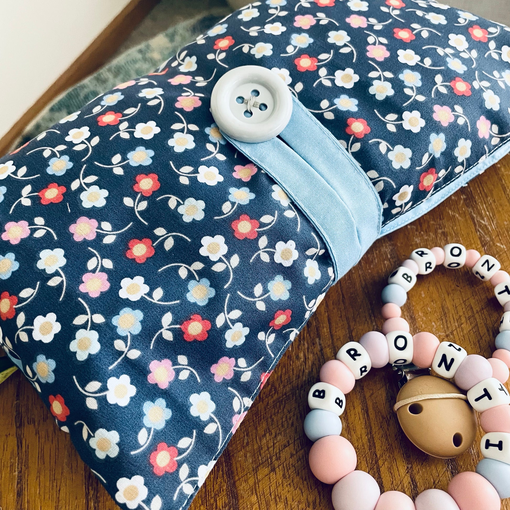 Nappy Wallet image 14