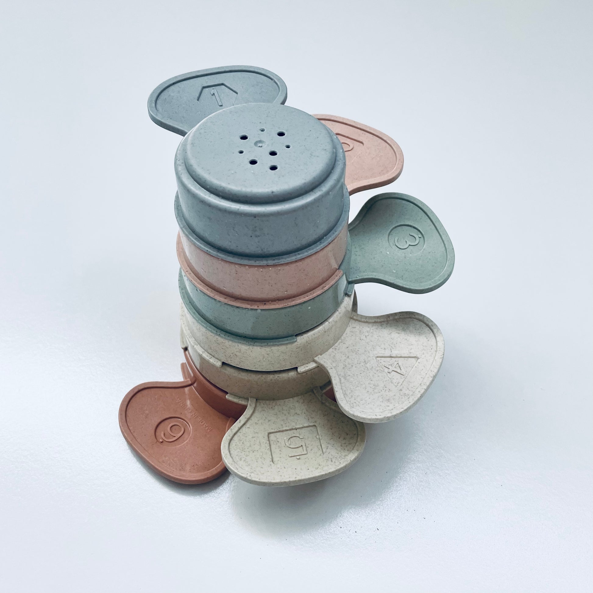 Wheat Grass Stacking Cups image 4