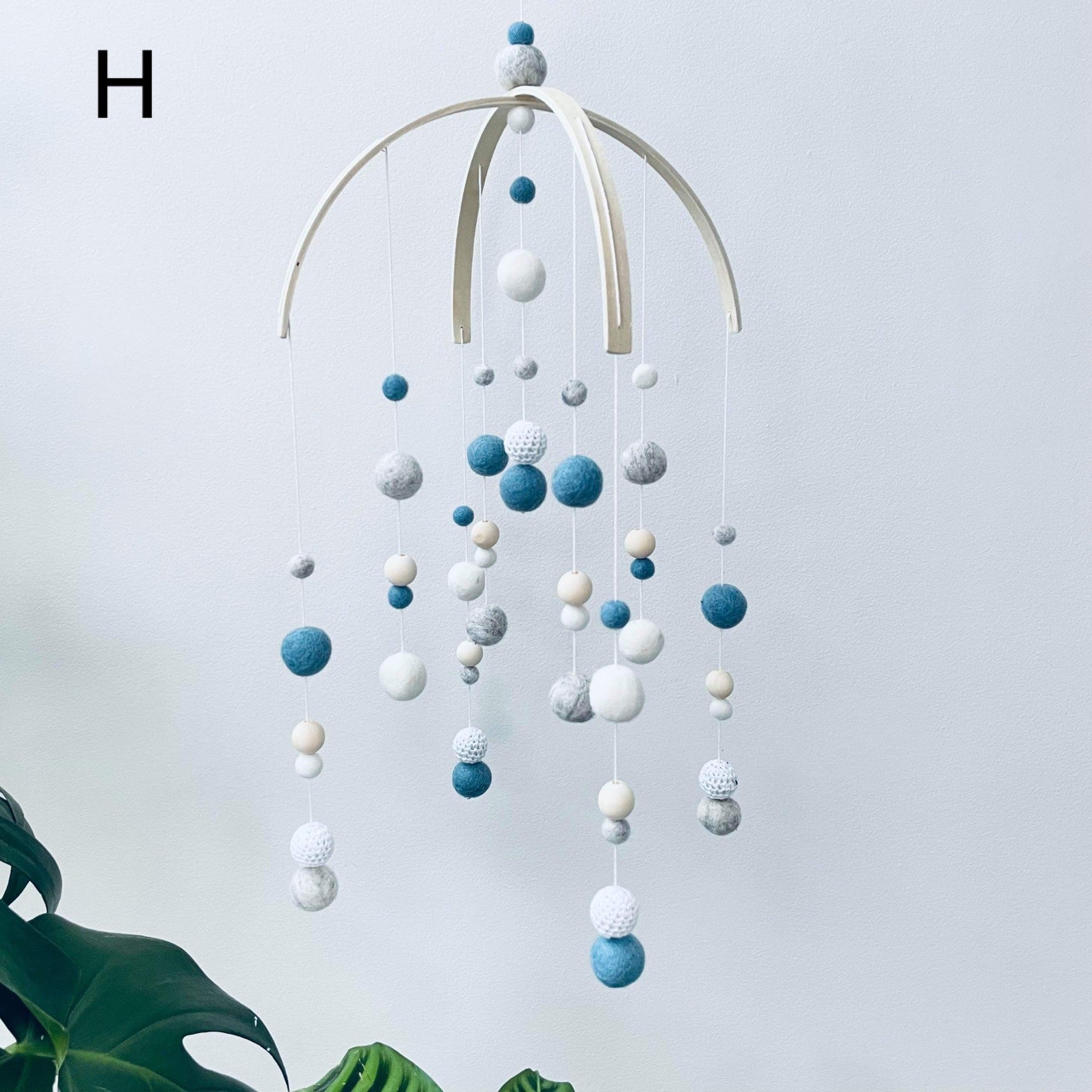 Deluxe Baby Mobile image 8