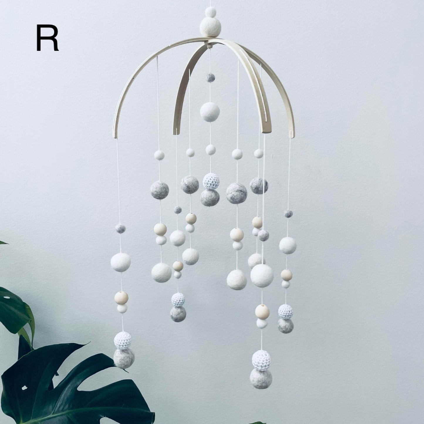 Deluxe Baby Mobile image 18