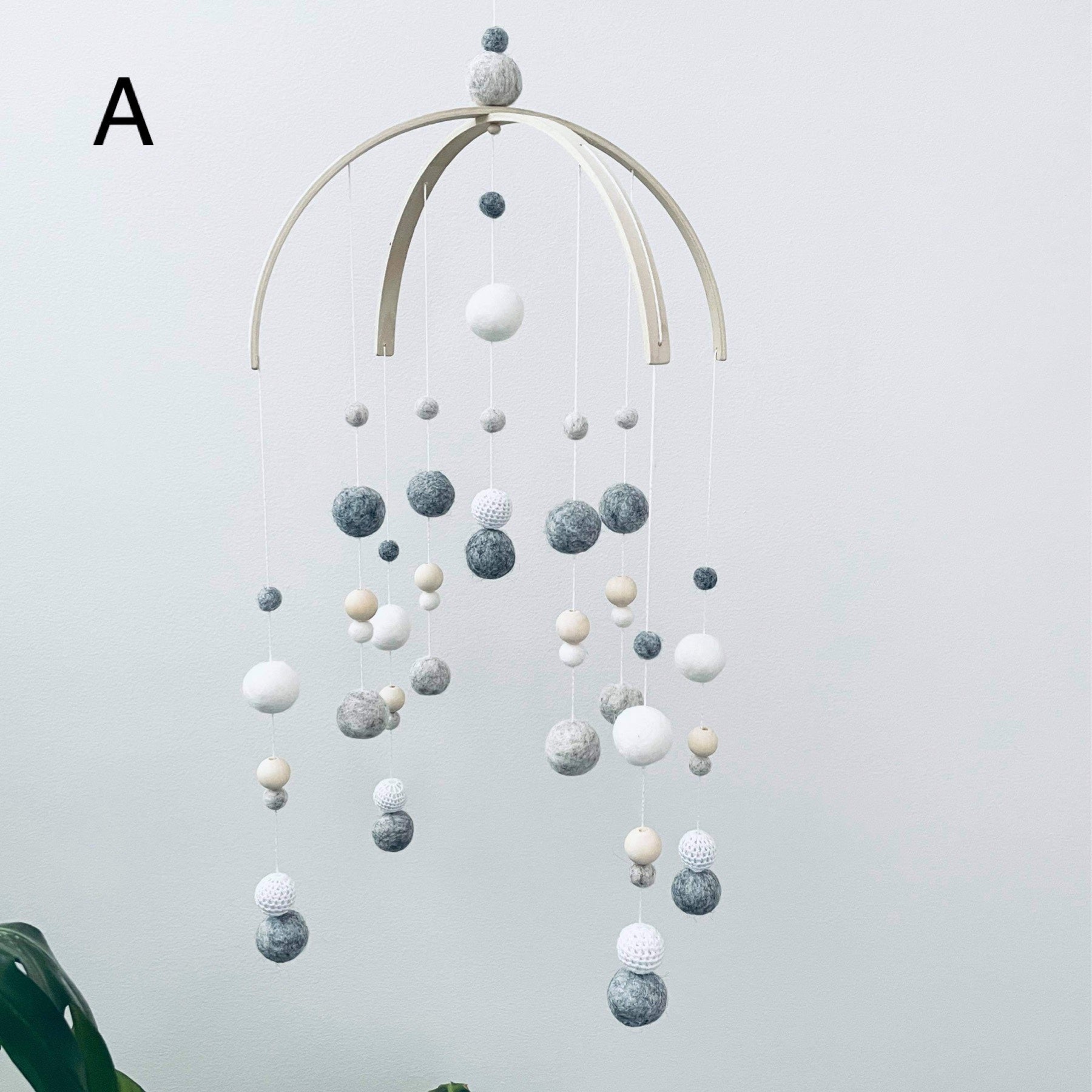 Deluxe Baby Mobile image 1